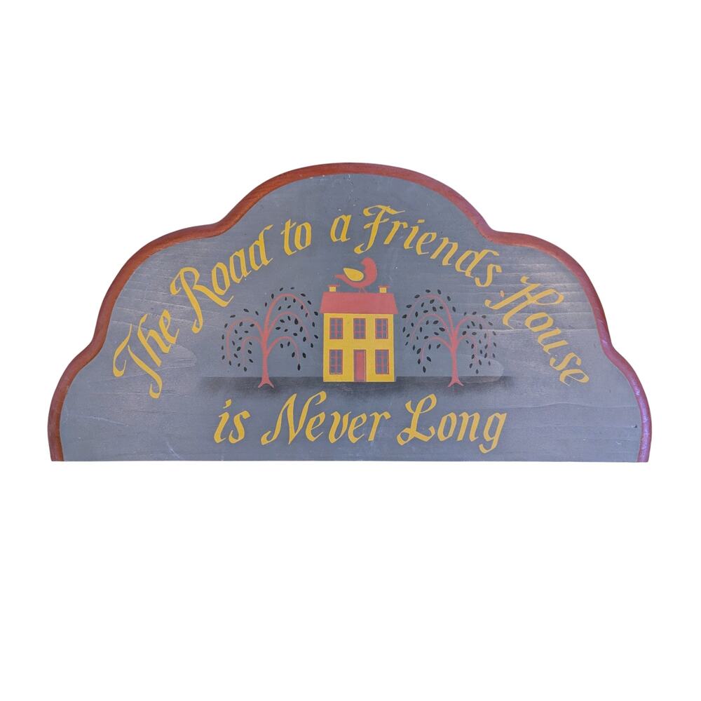 Heart & Hands Colonial Style Scalloped Wood Friendship Sign